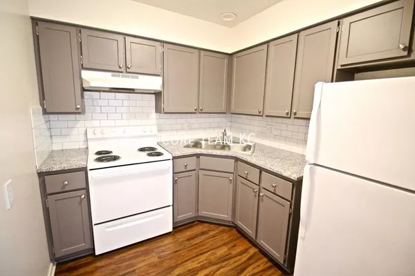2 bedrooms apartment for rent in Midtown-Westport - KCMO, Kansas City