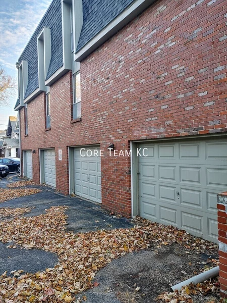 2 bedrooms apartment for rent in Midtown-Westport - KCMO, Kansas City