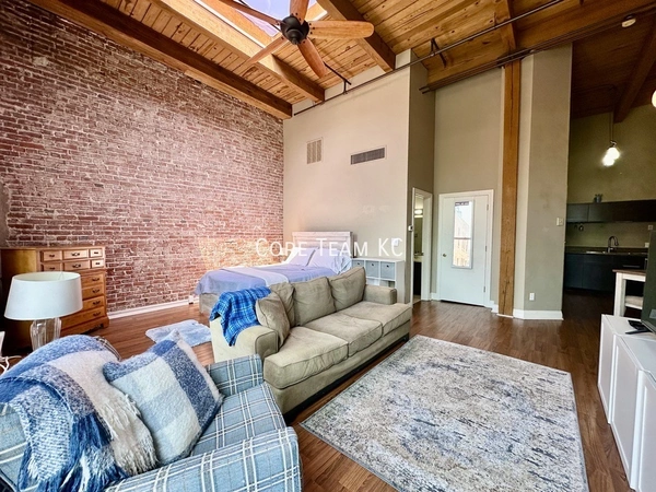 Studio Apartment for rent in Downtown Kansas City - KCMO, Kansas City