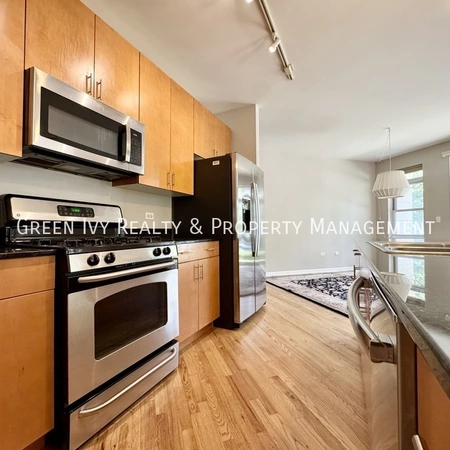 3 bedrooms apartment for rent in Chinatown Chicago - Central, Chicago
