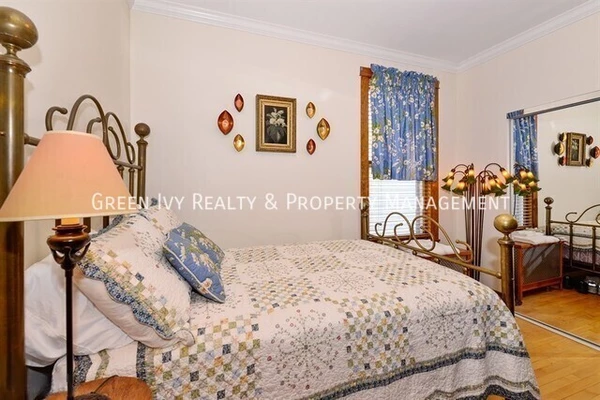 3 bedrooms apartment for rent in Irving Park - Northwest Side, Chicago