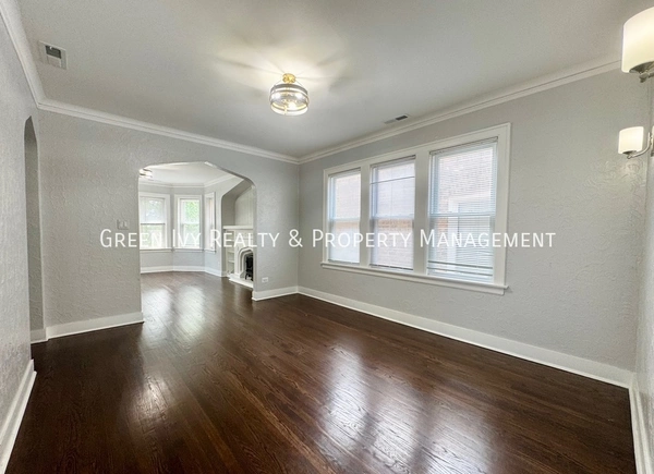 3 bedrooms apartment for rent in Belmont Cragin - Northwest Side, Chicago
