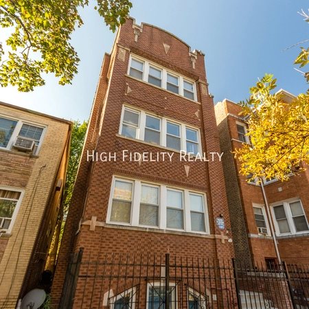 3 bedrooms apartment for rent in Albany Park - Far North Side, Chicago
