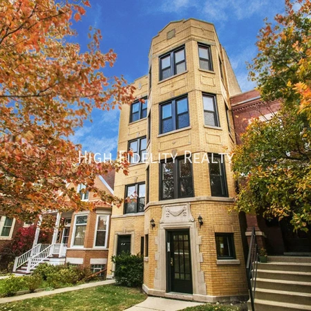 2 bedrooms apartment for rent in Avondale - North Side, Chicago