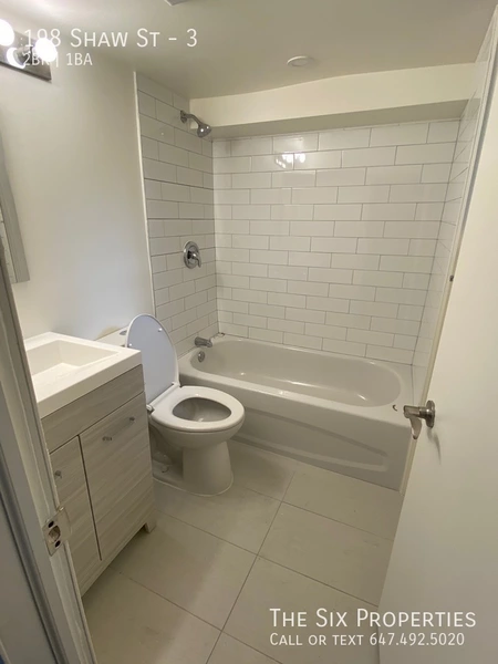 2 bedrooms apartment for rent in Trinity-Bellwoods - West TO, Toronto