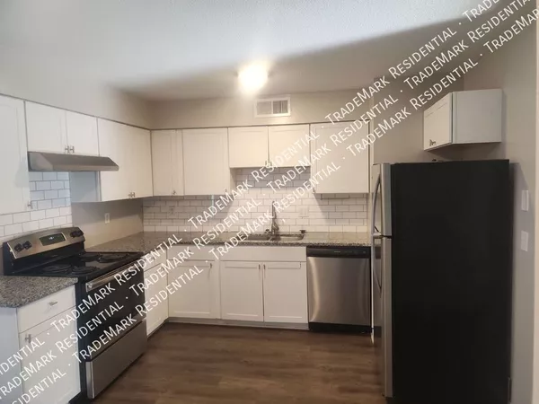 2 bedrooms apartment for rent in Fairmont - Central Raleigh, Raleigh