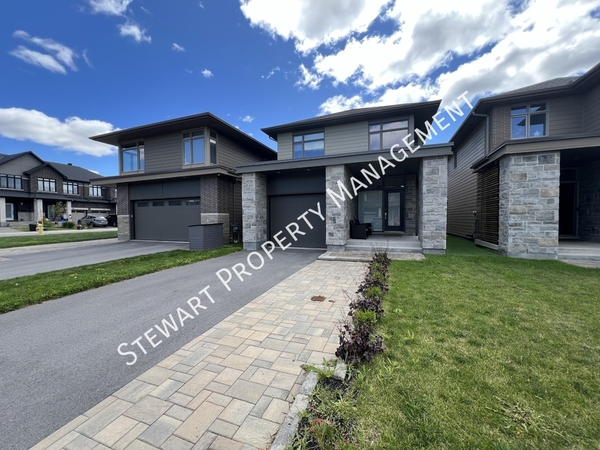 3 bedrooms apartment for rent in Rothwell Heights - East Ottawa, Ottawa