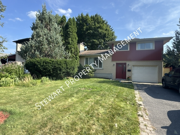 3 bedrooms apartment for rent in Carlingwood - McKellar Park - Laurentien View - West Ottawa, Ottawa