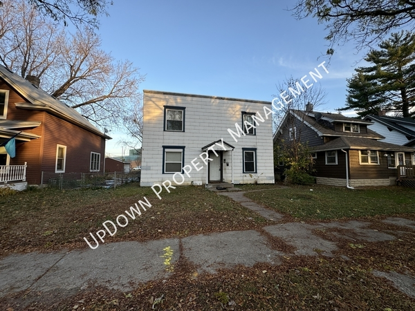 3 bedrooms apartment for rent in Hawthorne - Near North, Minneapolis