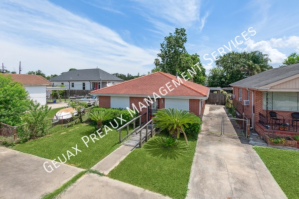 3 bedrooms apartment for rent in Milneburg - Gentilly, New Orleans