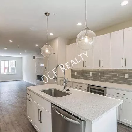 4 bedrooms apartment for rent in Point Breeze - South Philadelphia, Philadelphia