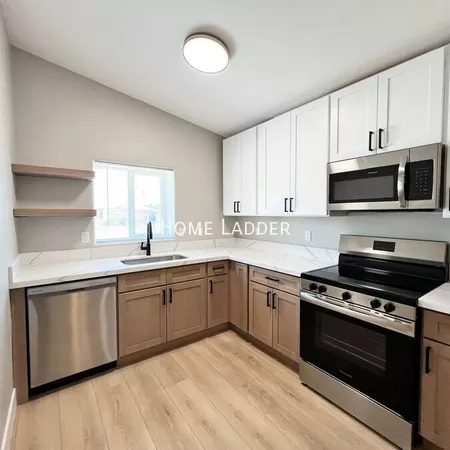 3 bedrooms apartment for rent in Central City - Phoenix, Phoenix