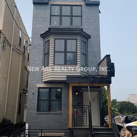 3 bedrooms apartment for rent in Spruce Hill - West Philadelphia, Philadelphia
