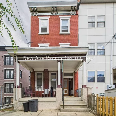 5 bedrooms apartment for rent in Manuta - West Philadelphia, Philadelphia