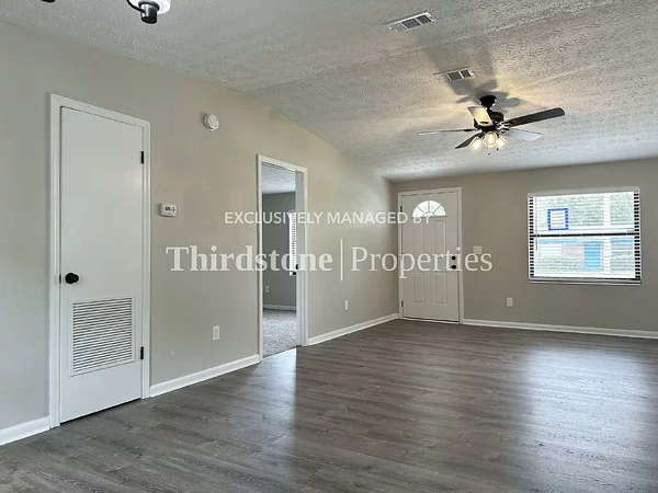4 bedrooms apartment for rent in Windy Hill - Southside, Jacksonville