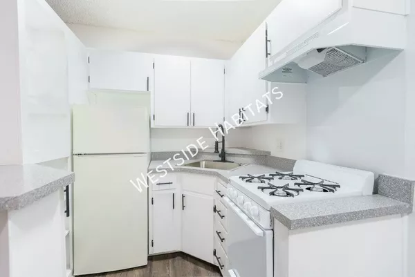 Studio Apartment for rent in Koreatown - Central Los Angeles, Los Angeles
