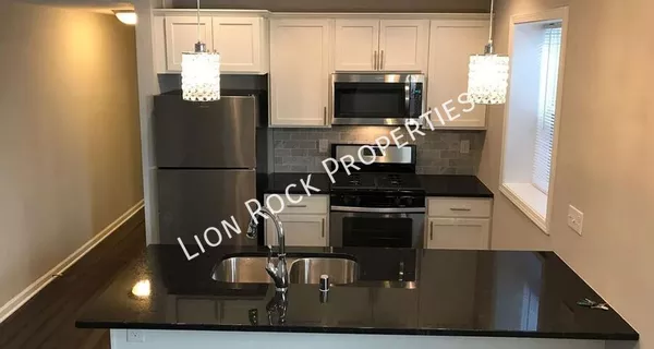 2 bedrooms apartment for rent in Lowry Hill - Bde Maka Ska-Isles, Minneapolis