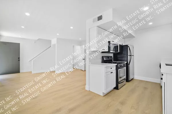 2 bedrooms apartment for rent in Toluca Lake - San Fernando Valley, Los Angeles