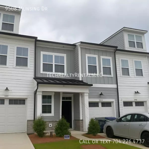 3 bedrooms apartment for rent in West Sugar Creek - North Charlotte, Charlotte