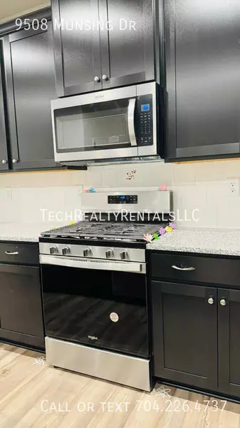 3 bedrooms apartment for rent in West Sugar Creek - North Charlotte, Charlotte