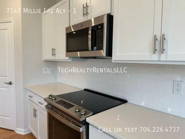 3 bedrooms apartment for rent in Derita / Statesville - North Charlotte, Charlotte