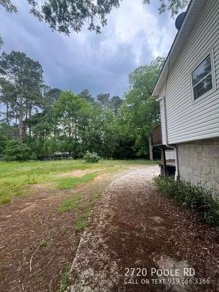 9 bedrooms apartment for rent in Worthdale - South Raleigh, Raleigh