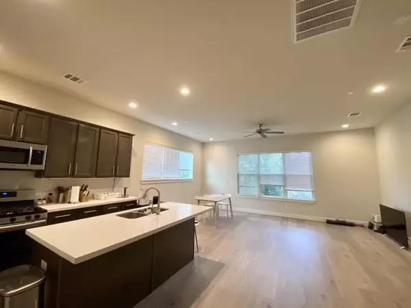 3 bedrooms apartment for rent in Spring Branch Central - Nw Houston, Houston