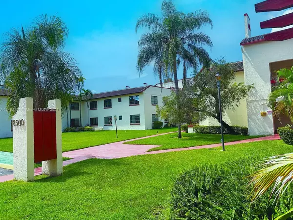 2 bedrooms apartment for rent in The Hammocks - Miami Dade, Miami