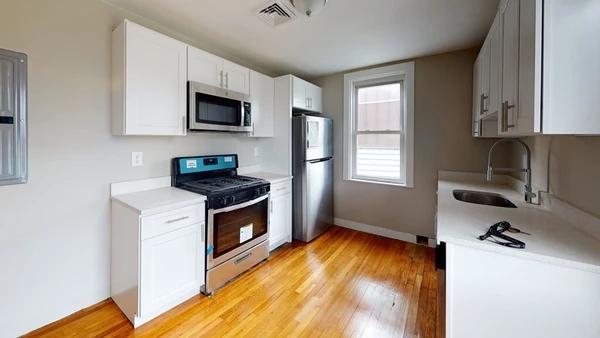 3 bedrooms apartment for rent in Jamaica Plain - Boston, Boston