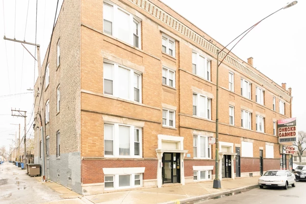 2 bedrooms apartment for rent in Humboldt Park - West Side, Chicago