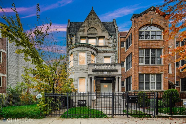 3 bedrooms apartment for rent in Grand Boulevard - South Side, Chicago