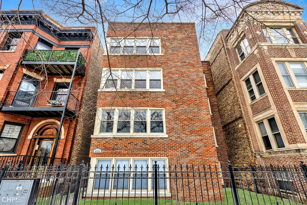 3 bedrooms apartment for rent in Grand Boulevard - South Side, Chicago