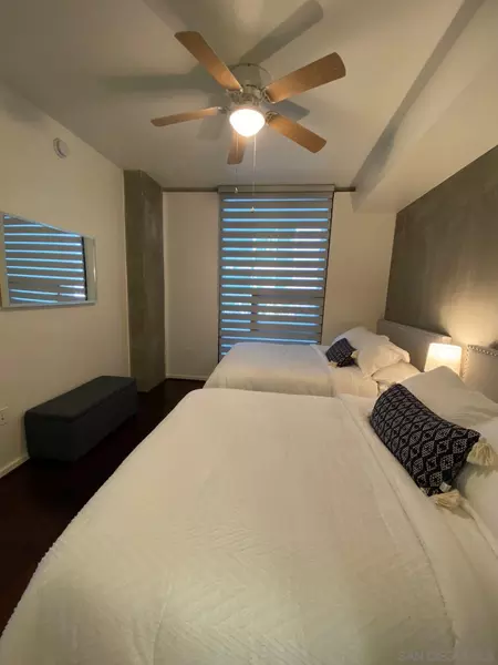 2 bedrooms apartment for rent in Gaslamp - Central SD, San Diego