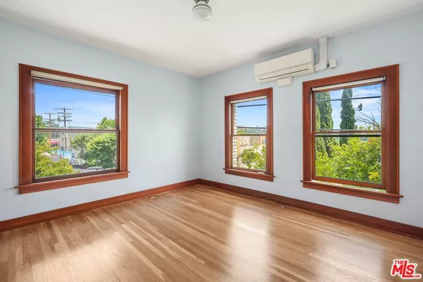 1 bedroom apartment for rent in Glendale CA - The Verdugos, Los Angeles