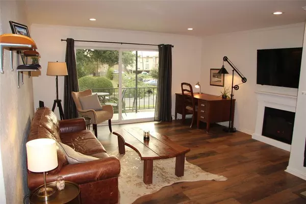 2 bedrooms apartment for rent in Oak Lawn - Ne Dallas, Dallas