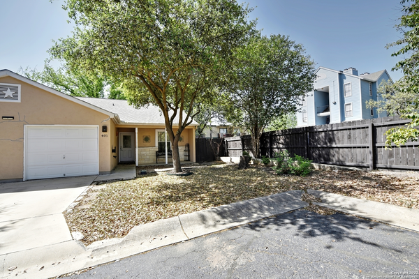 2 bedrooms apartment for rent in Alamo Heights - Central SATX, San Antonio