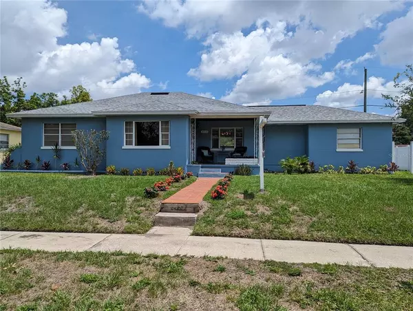 3 bedrooms apartment for rent in Macfarlane Park - West Tampa, Tampa