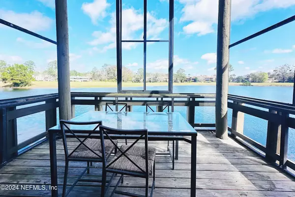 2 bedrooms apartment for rent in Deerwood - Southside, Jacksonville