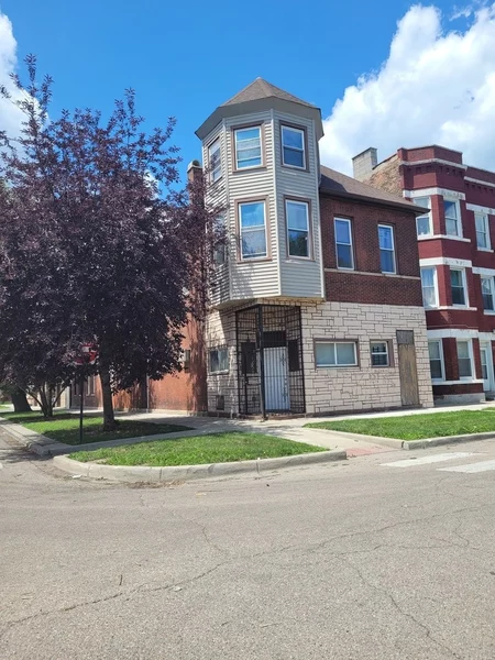 2 bedrooms apartment for rent in South Chicago - Far Southeast Side, Chicago
