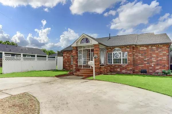 3 bedrooms apartment for rent in Lawndale / Wayside - Inner Loop, Houston