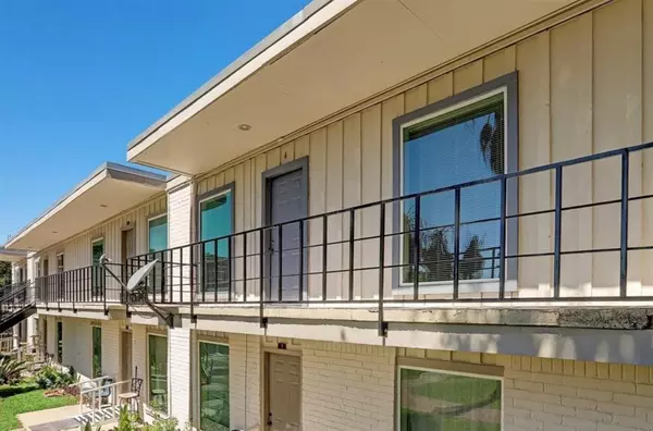 2 bedrooms apartment for rent in Castlewood - Ne Houston, Houston