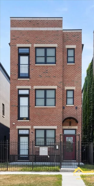 3 bedrooms apartment for rent in Woodlawn - South Side, Chicago