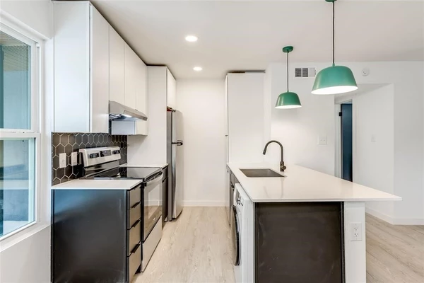 2 bedrooms apartment for rent in East Cesar Chavez - East Austin, Austin