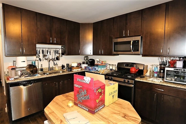 3 bedrooms apartment for rent in Andersonville - Far North Side, Chicago