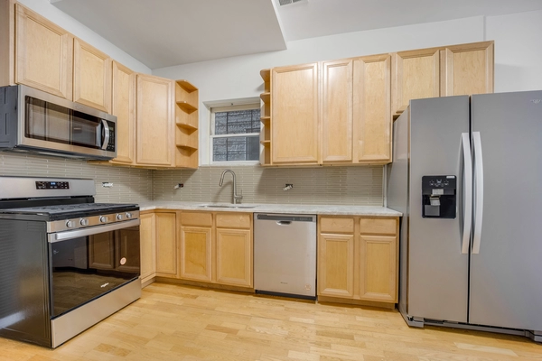 3 bedrooms apartment for rent in West Town - West Side, Chicago
