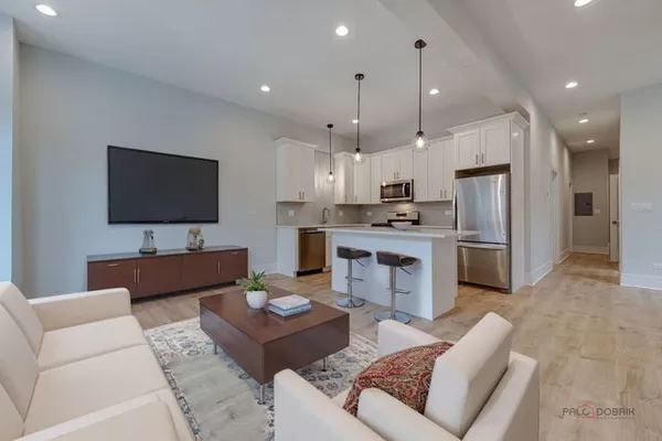 2 bedrooms apartment for rent in Humboldt Park - West Side, Chicago
