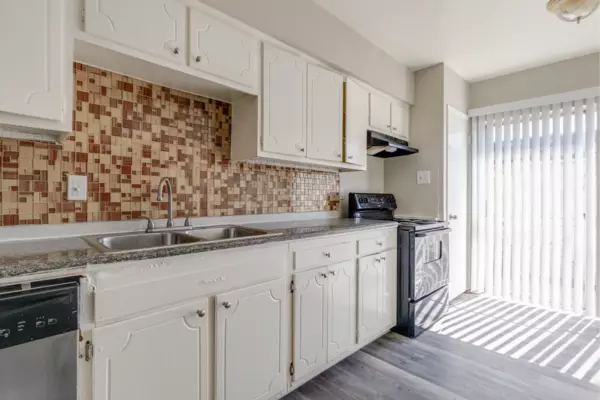 2 bedrooms apartment for rent in Woodlake/ Briar Meadow - West Houston, Houston