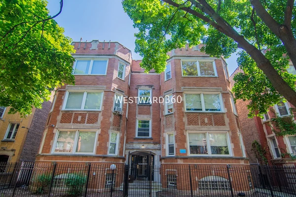 2 bedrooms apartment for rent in South Shore - South Side, Chicago