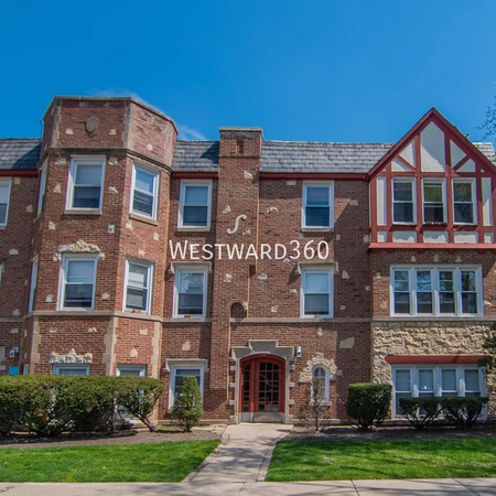 Studio Apartment for rent in Jefferson Park - Far North Side, Chicago