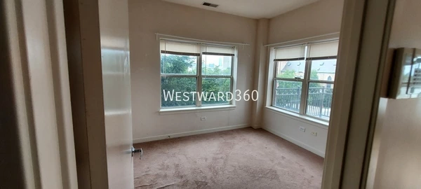 3 bedrooms apartment for rent in Little Italy/Uic - Central, Chicago